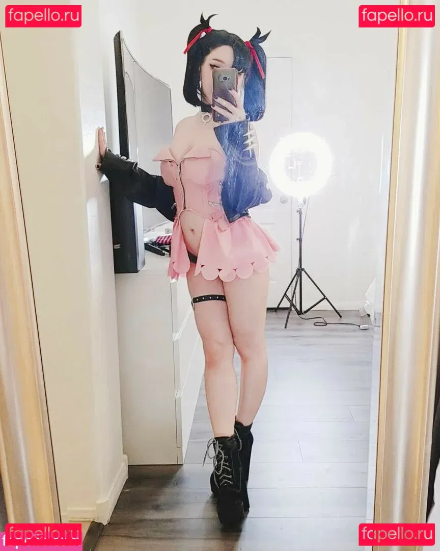 Rinnie Riot Onlyfans Photo Gallery 