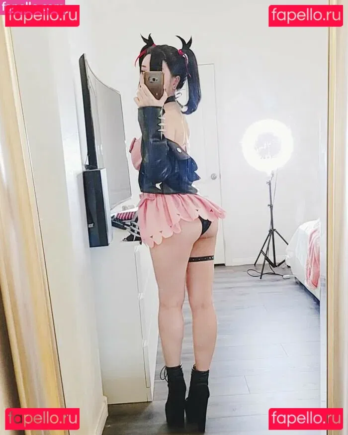 Rinnie Riot Onlyfans Photo Gallery 