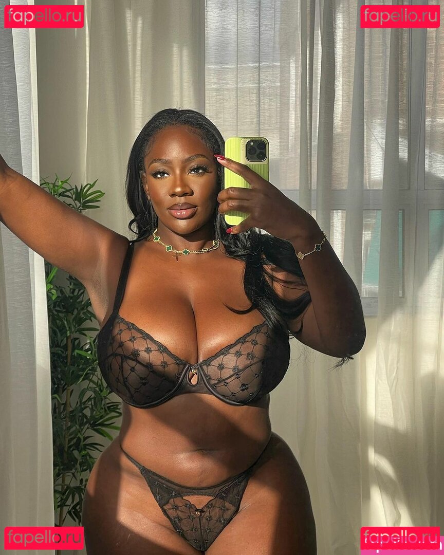 Shani Jamilah Nude Onlyfans Photo 18