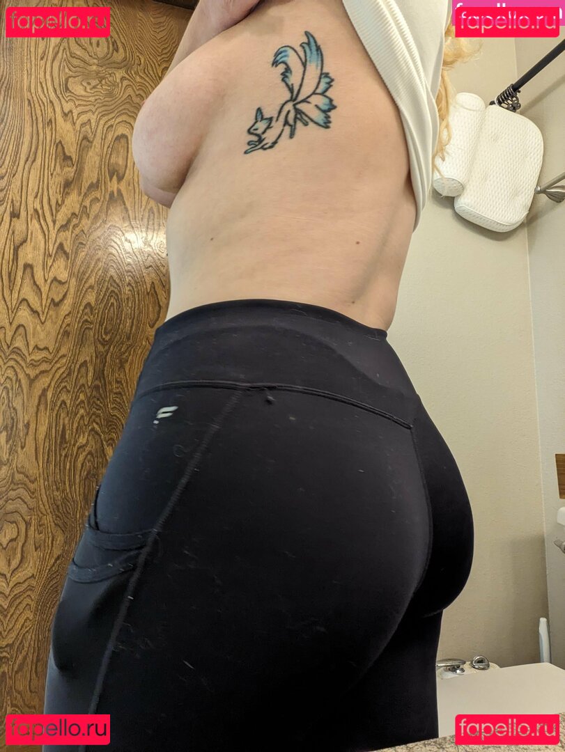 HyrulianQueen Nude Onlyfans Photo 22