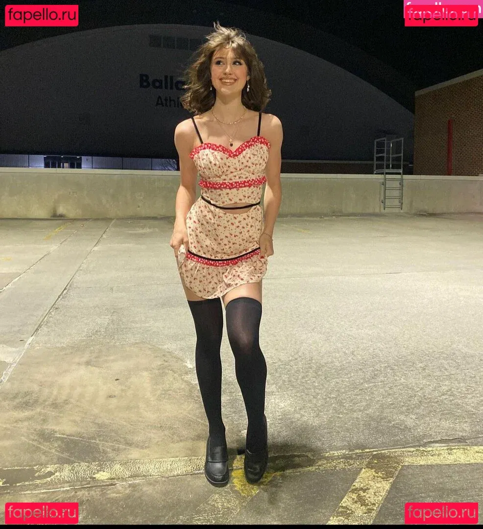 elise.eve Onlyfans Photo Gallery 