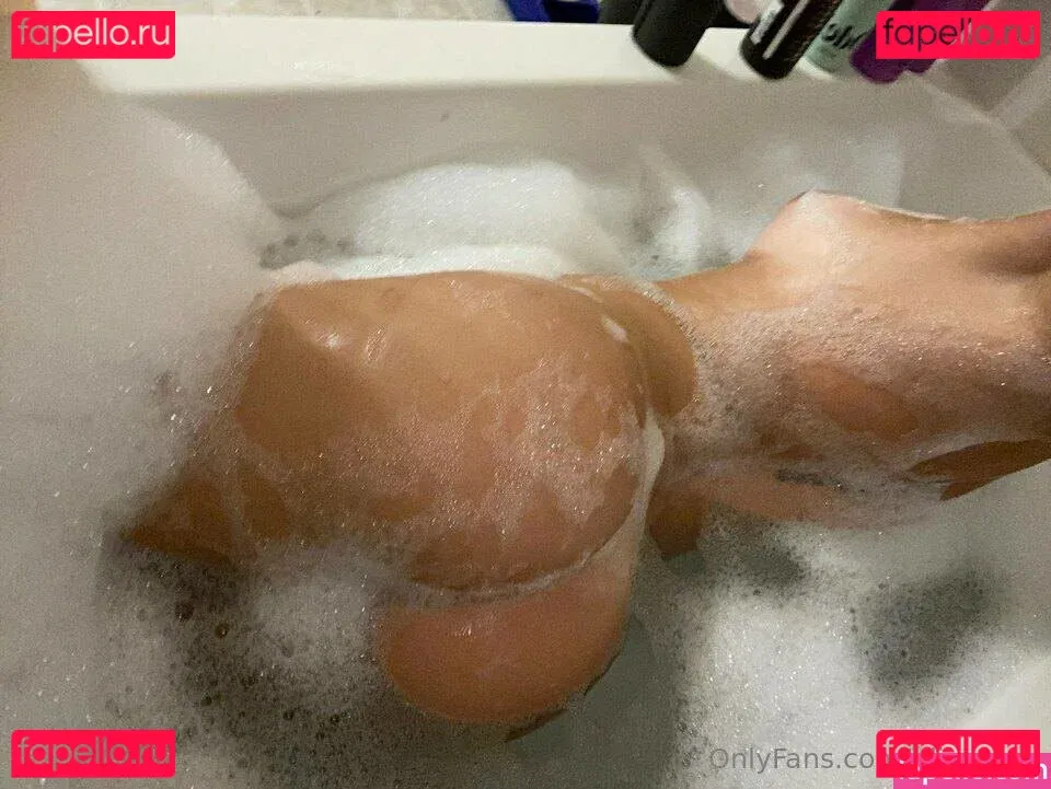 elise.eve Onlyfans Photo Gallery 
