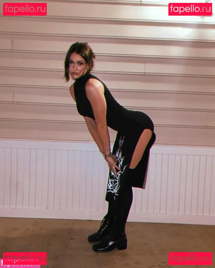 elise.eve Onlyfans Photo Gallery 