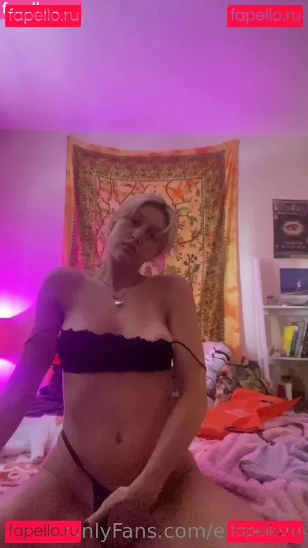 elise.eve Onlyfans Photo Gallery 