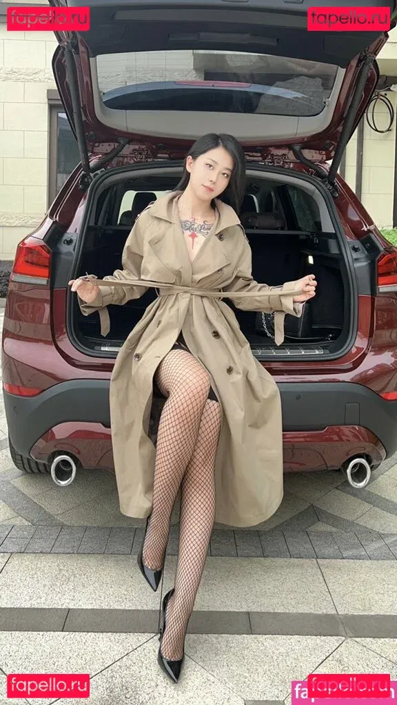 Zhang Heyu Onlyfans Photo Gallery 