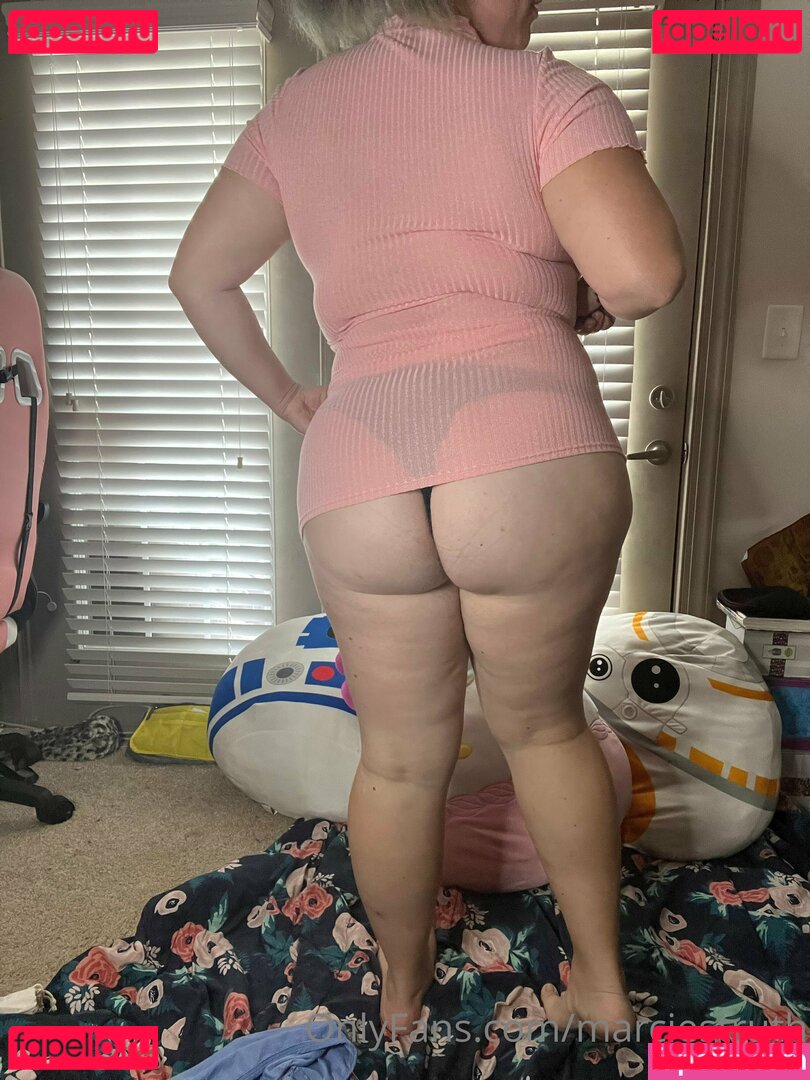 marciestruth Nude Onlyfans Photo 44