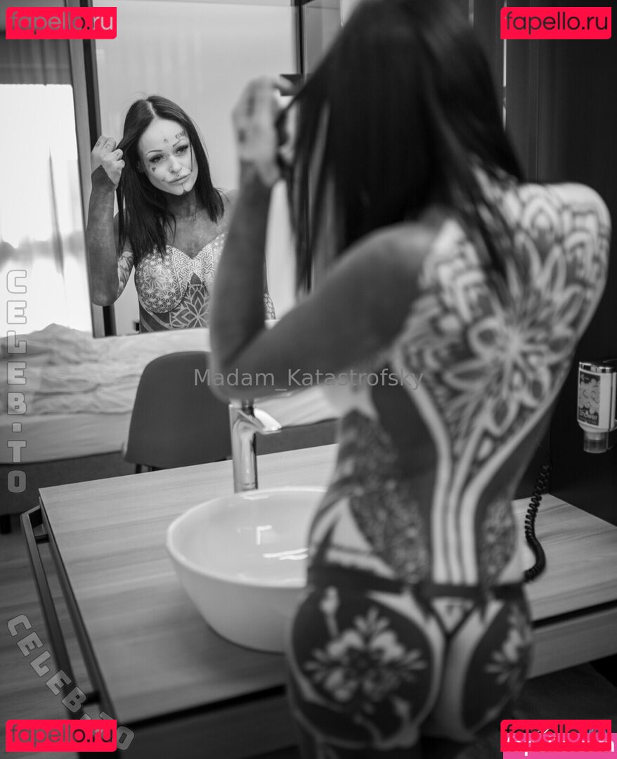 madam_katastrofsky Nude Onlyfans Photo 11