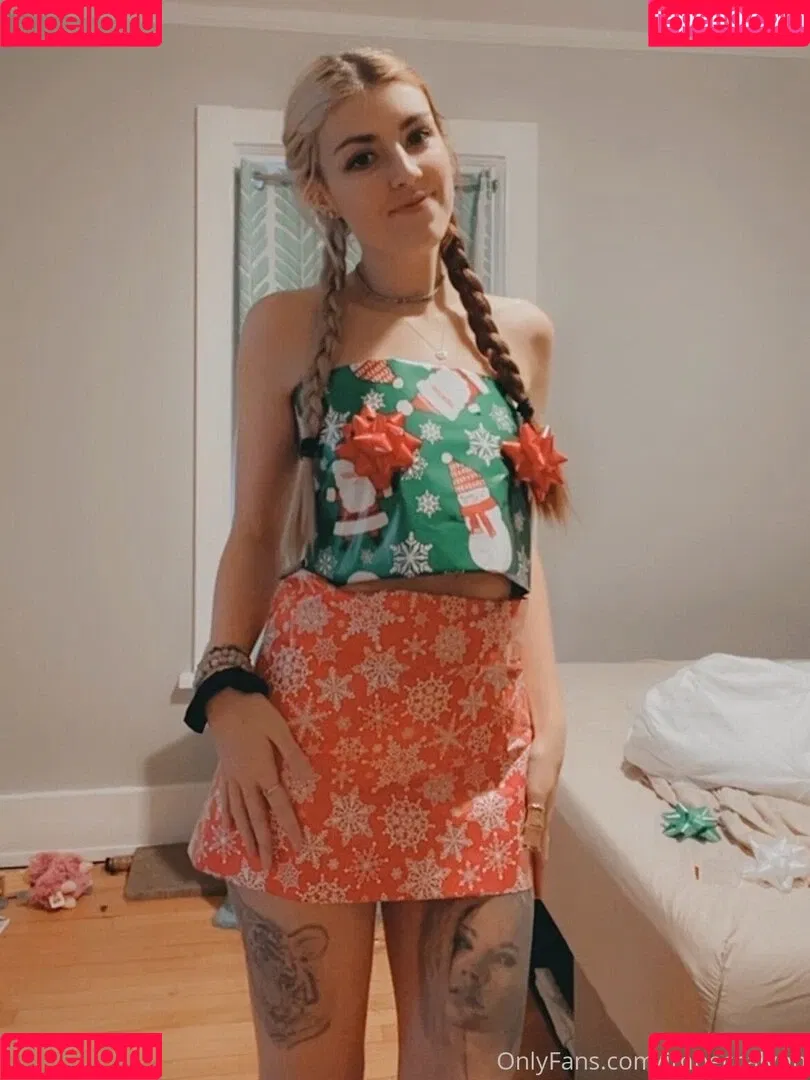 Becca Lynn Onlyfans Photo Gallery 