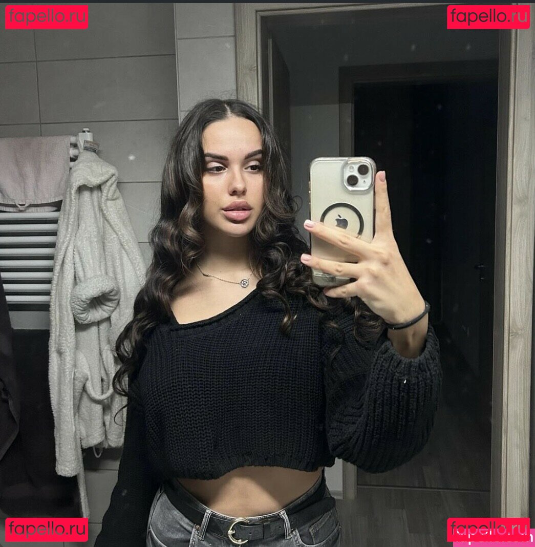 Cinnabellee Nude Onlyfans Photo 24