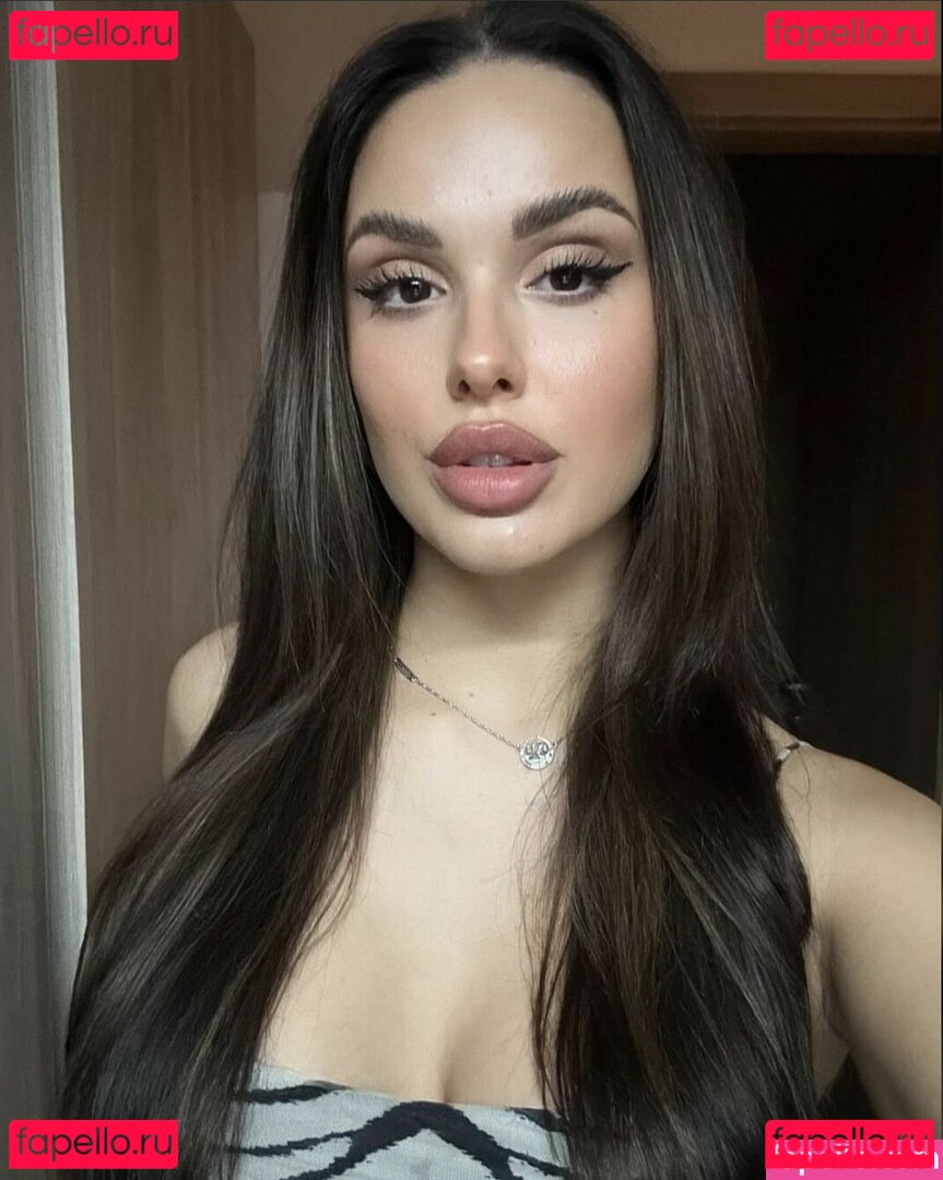 Cinnabellee Nude Onlyfans Photo 23