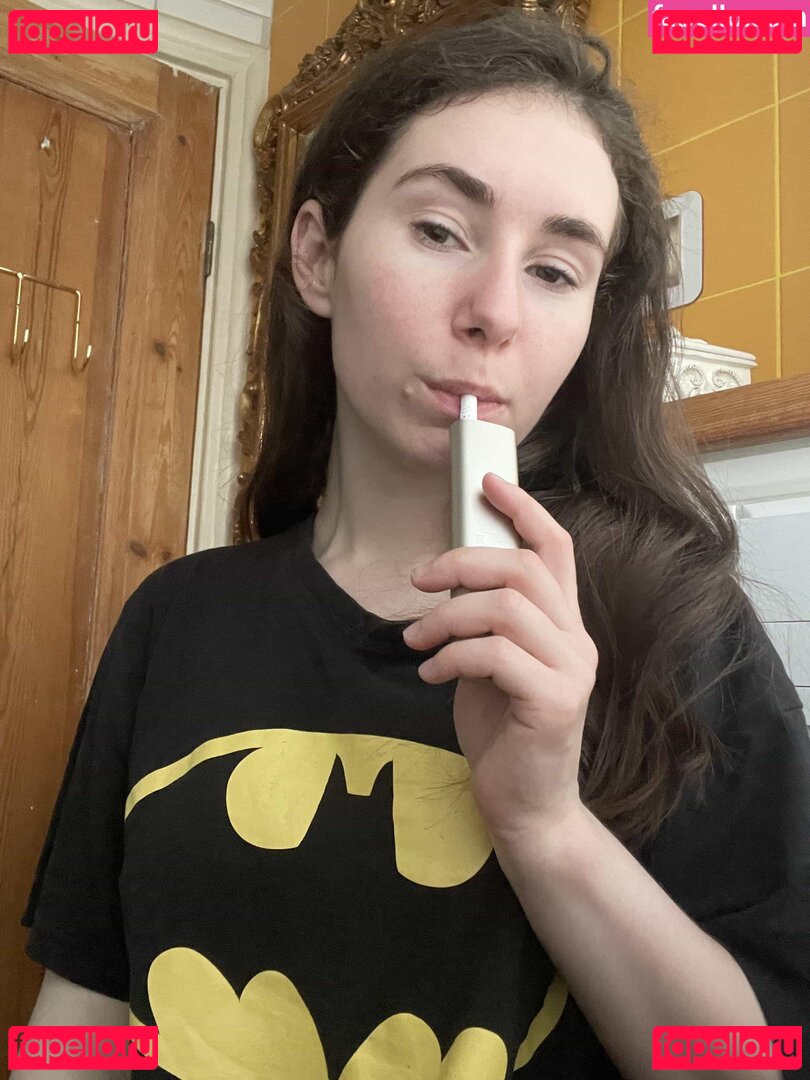 Little Ree Nude Onlyfans Photo 15