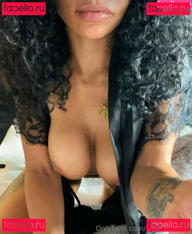 The1nevathe2 Nude Onlyfans Photo 27