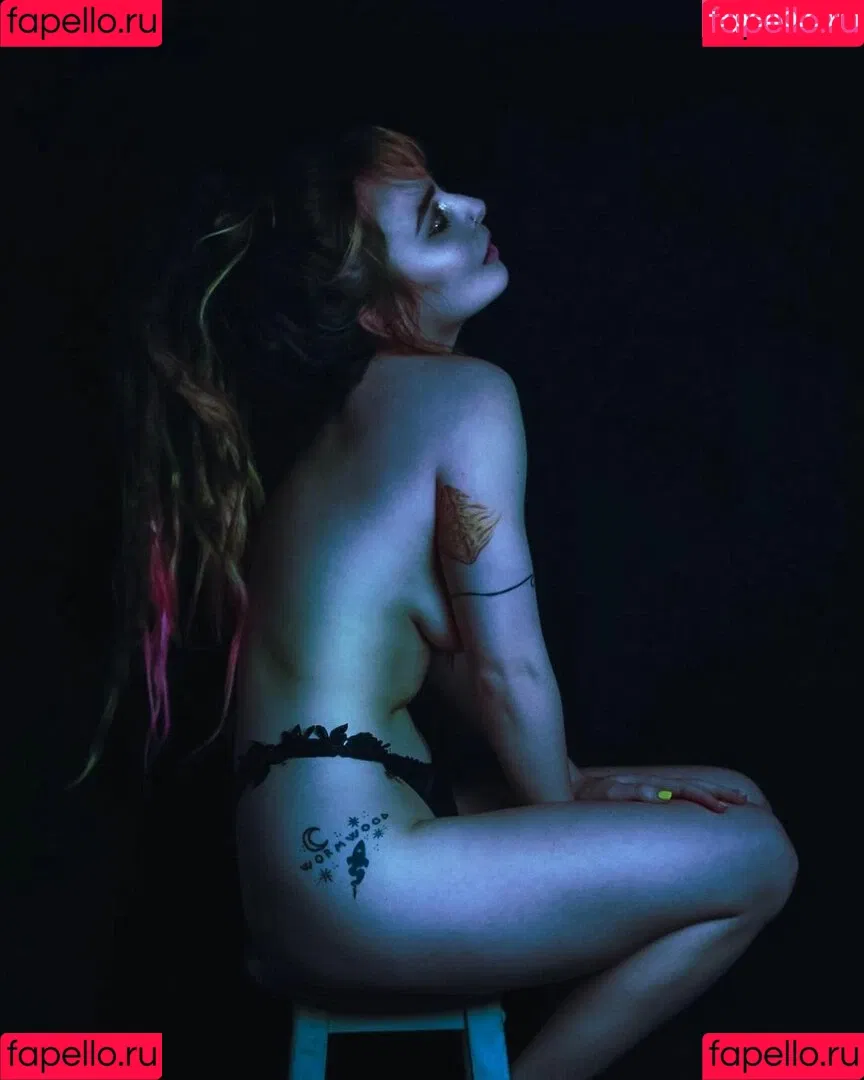 Eliza Grace Onlyfans Photo Gallery 