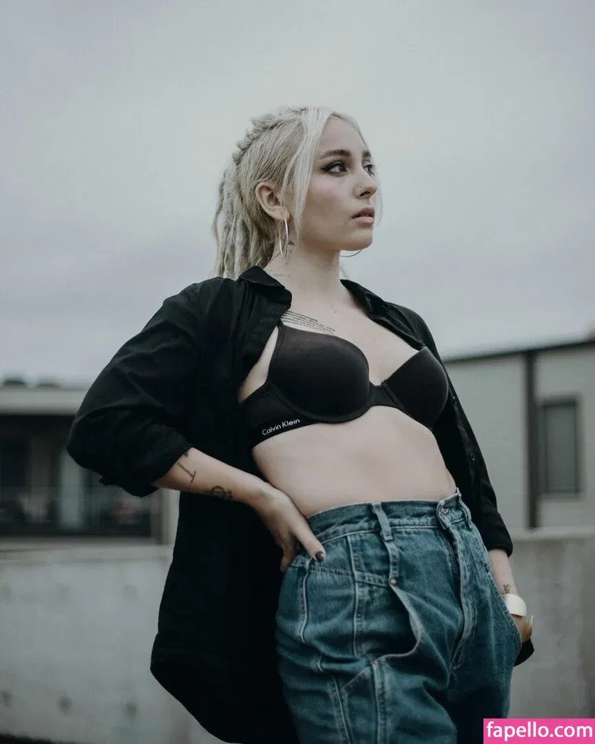 Eliza Grace Onlyfans Photo Gallery 