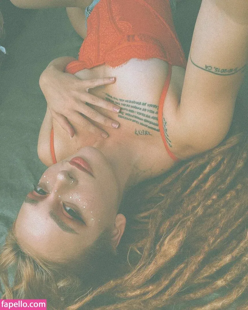 Eliza Grace Onlyfans Photo Gallery 