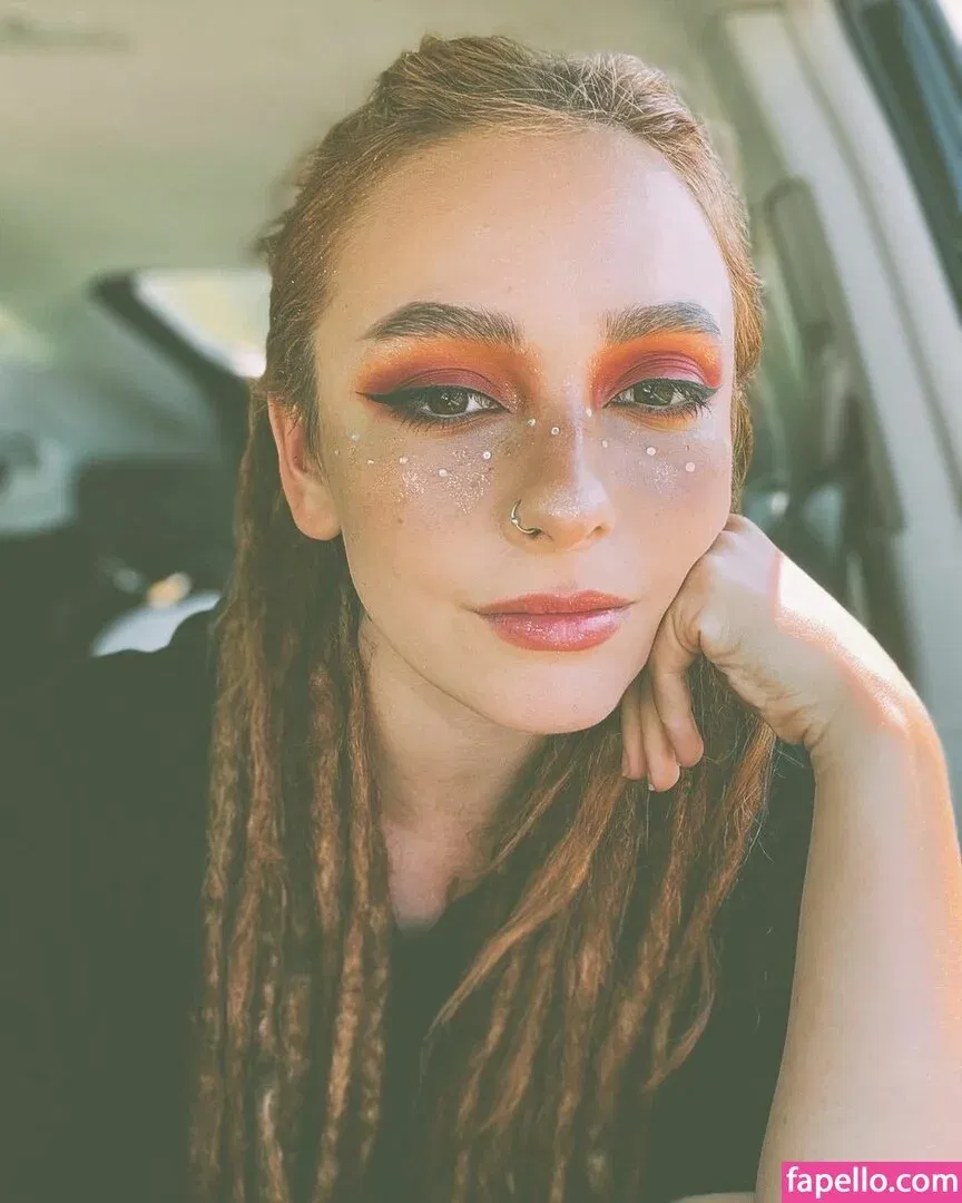 Eliza Grace Onlyfans Photo Gallery 