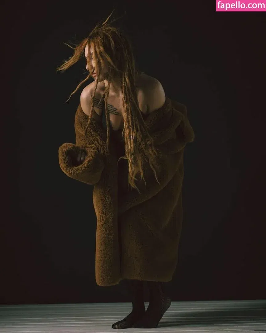 Eliza Grace Onlyfans Photo Gallery 