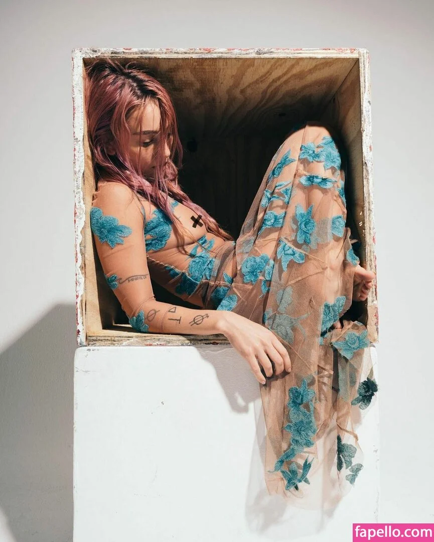 Eliza Grace Onlyfans Photo Gallery 