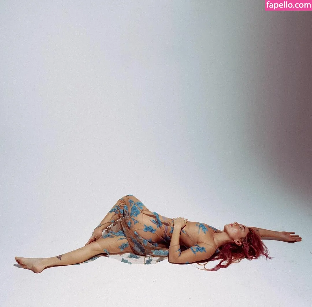 Eliza Grace Onlyfans Photo Gallery 