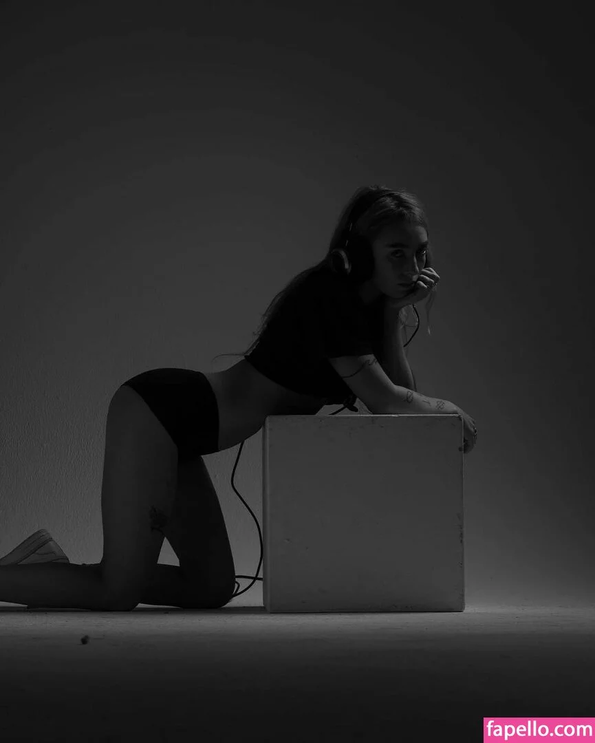 Eliza Grace Onlyfans Photo Gallery 