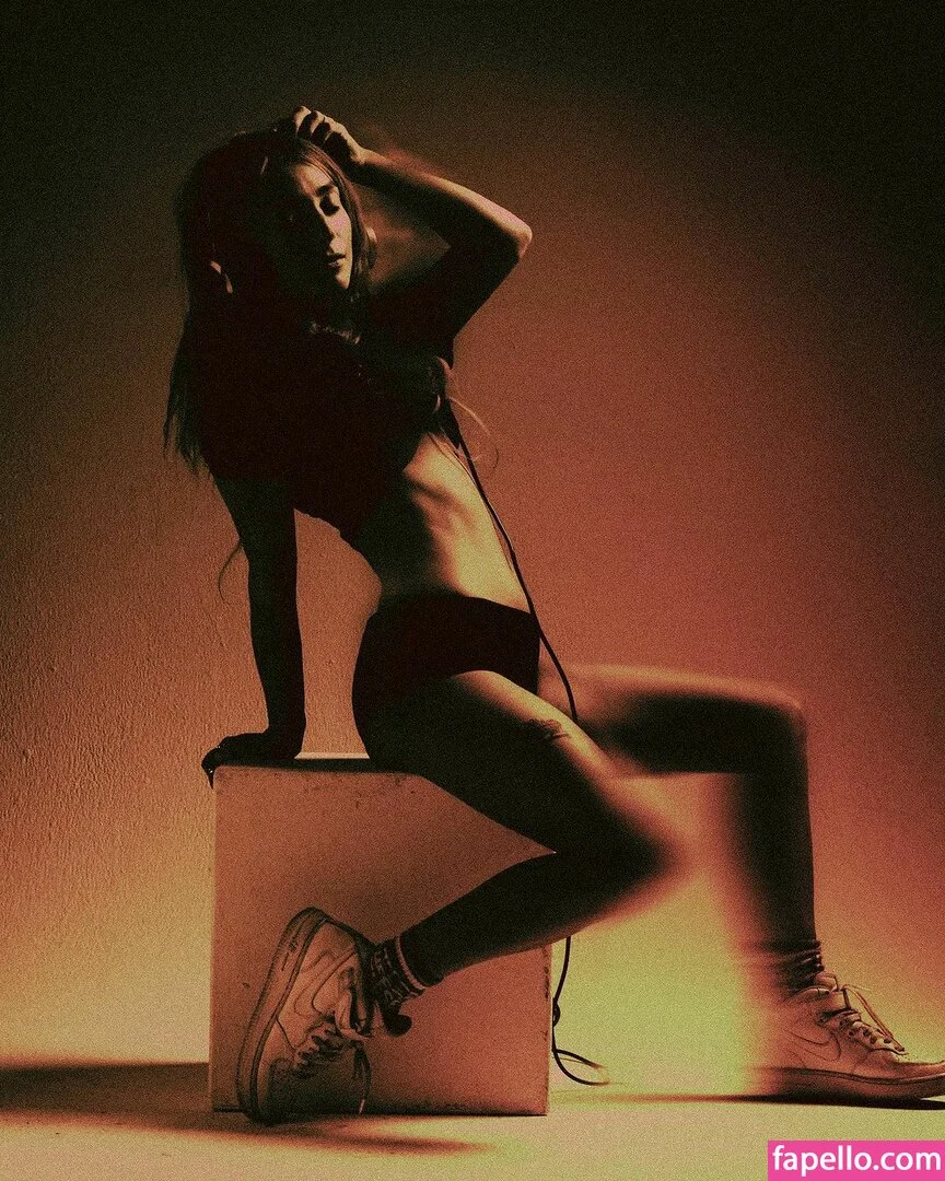 Eliza Grace Onlyfans Photo Gallery 