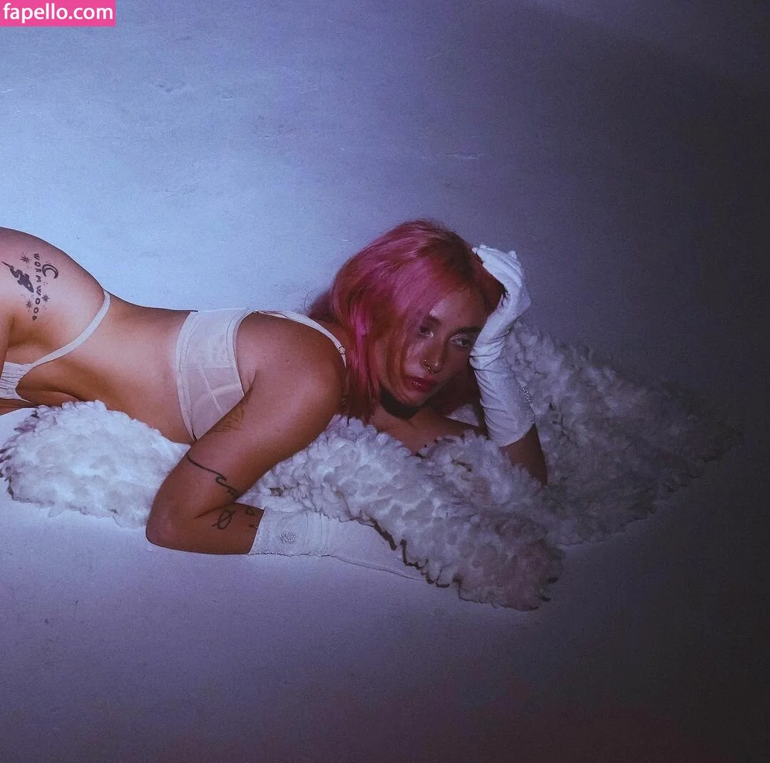 Eliza Grace Onlyfans Photo Gallery 