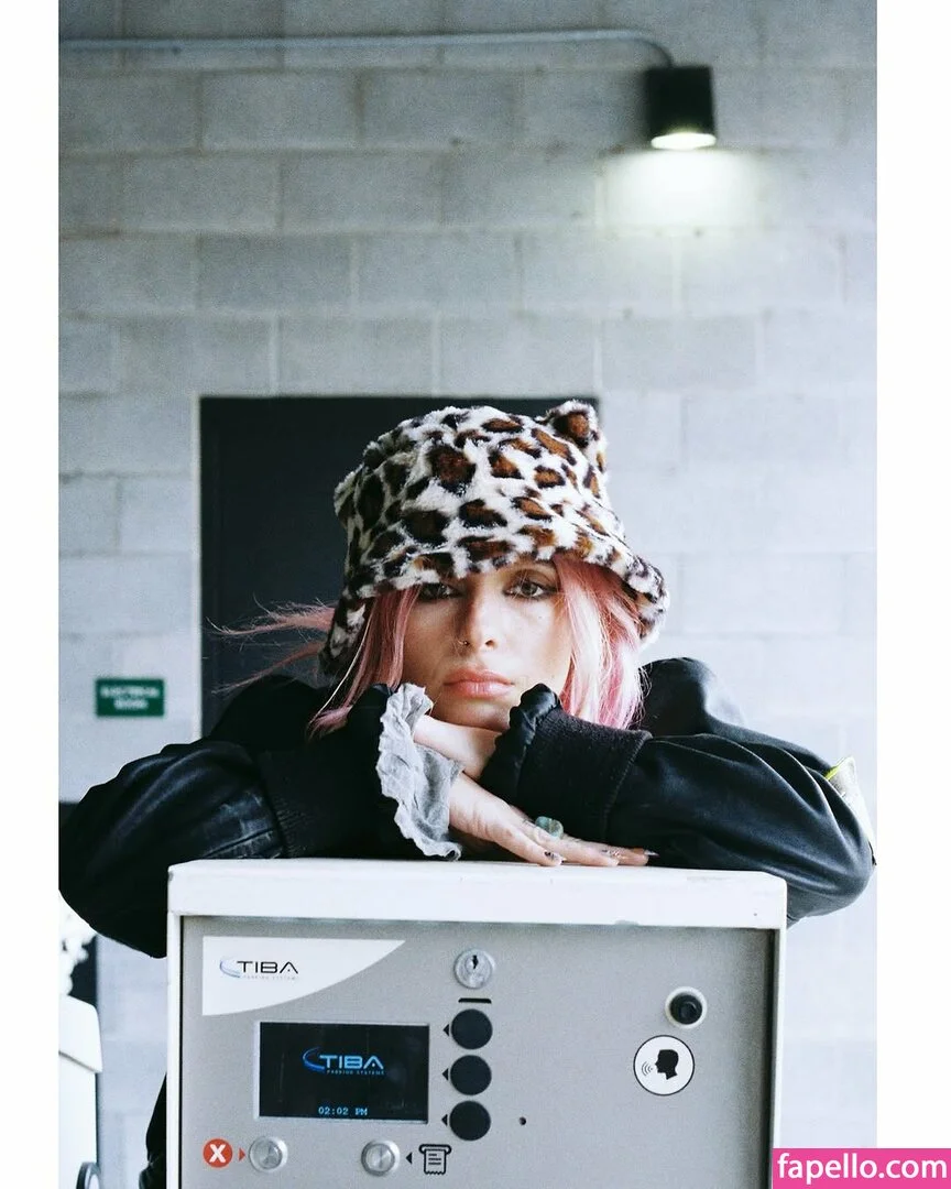 Eliza Grace Onlyfans Photo Gallery 