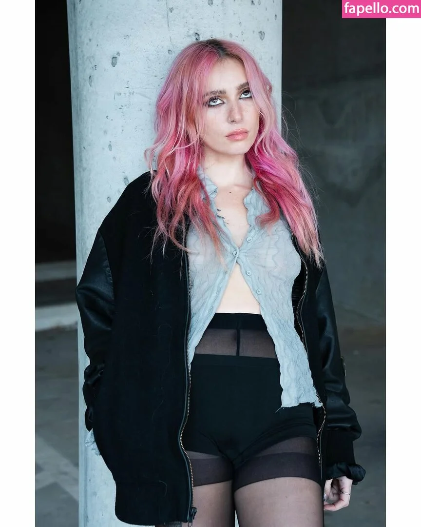 Eliza Grace Onlyfans Photo Gallery 