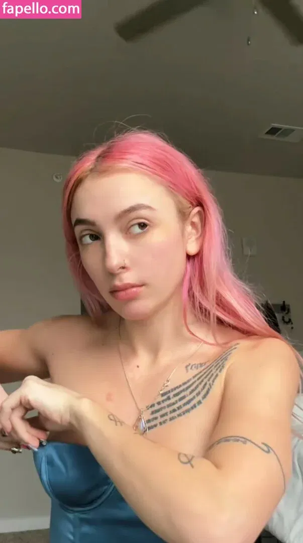 Eliza Grace Onlyfans Photo Gallery 