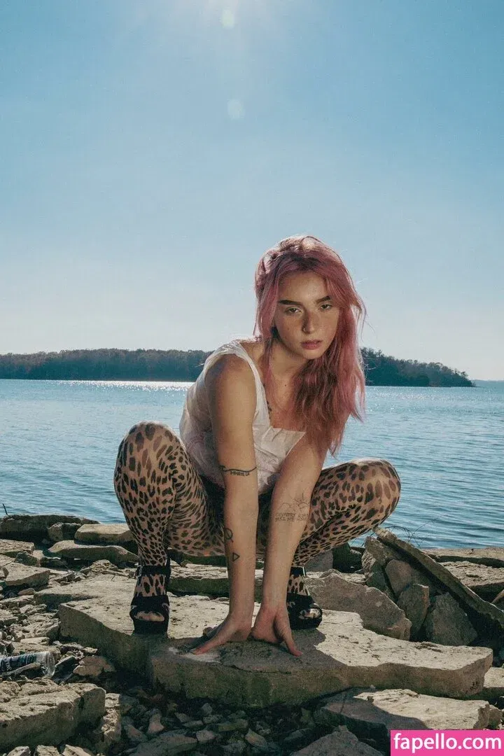 Eliza Grace Onlyfans Photo Gallery 