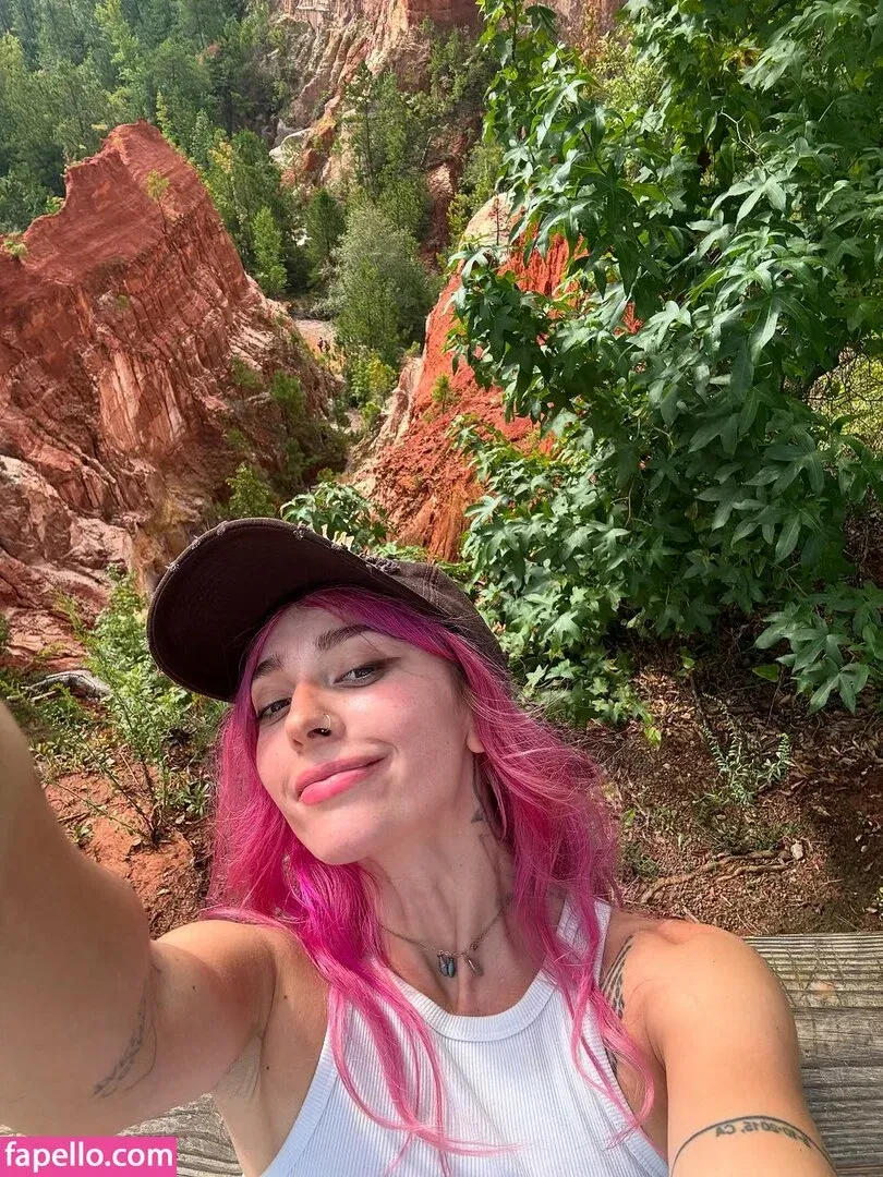 Eliza Grace Onlyfans Photo Gallery 