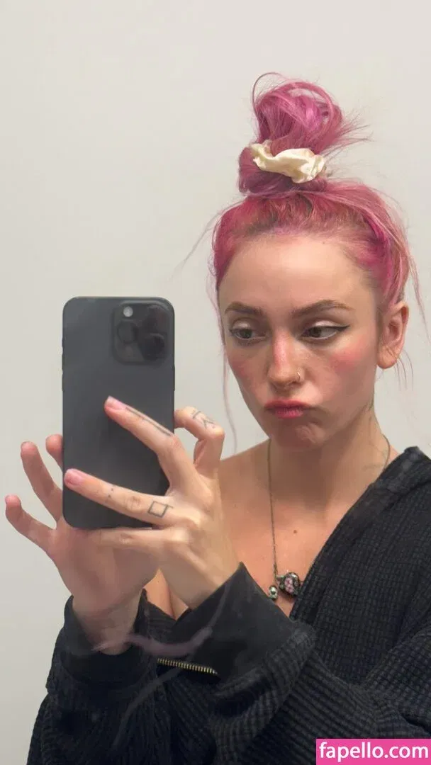 Eliza Grace Onlyfans Photo Gallery 