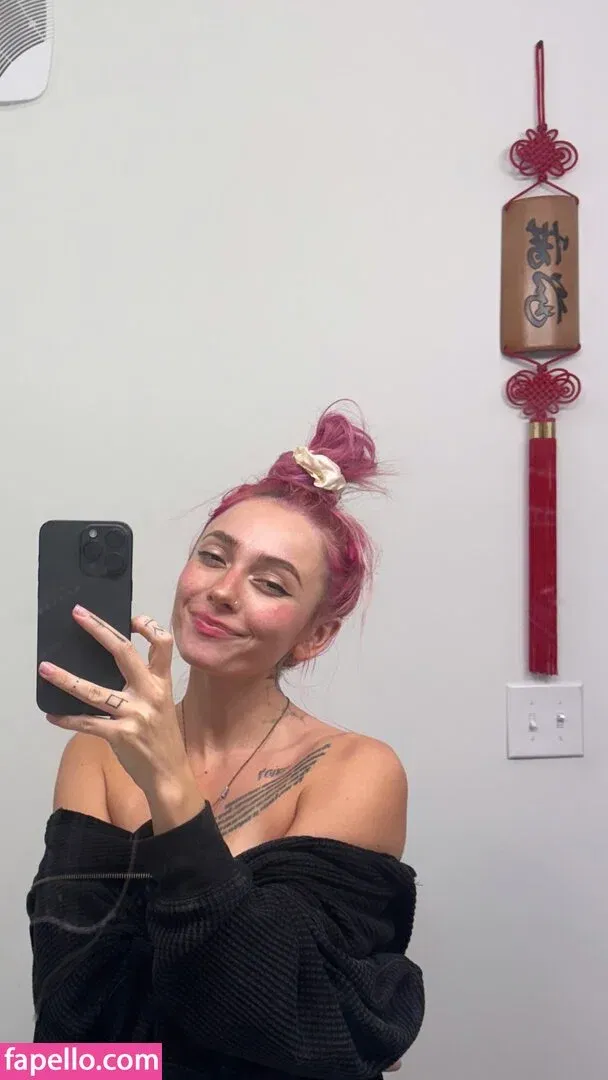 Eliza Grace Onlyfans Photo Gallery 