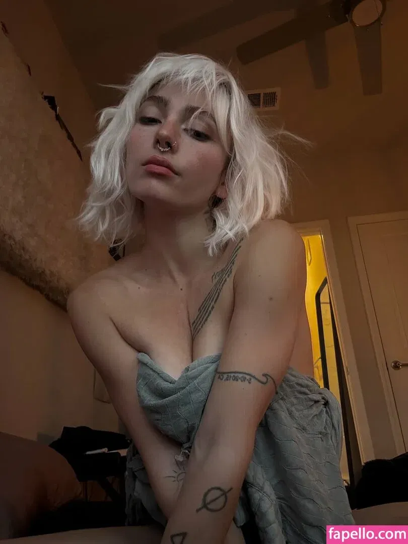 Eliza Grace Onlyfans Photo Gallery 