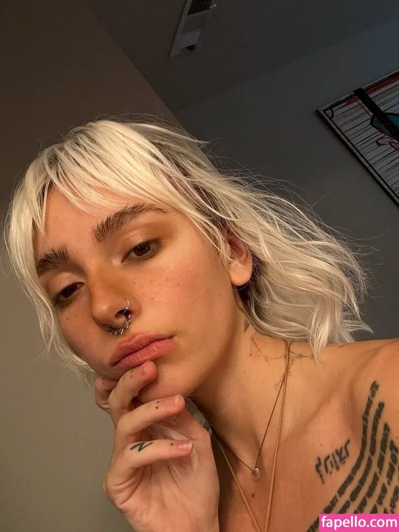 Eliza Grace Onlyfans Photo Gallery 