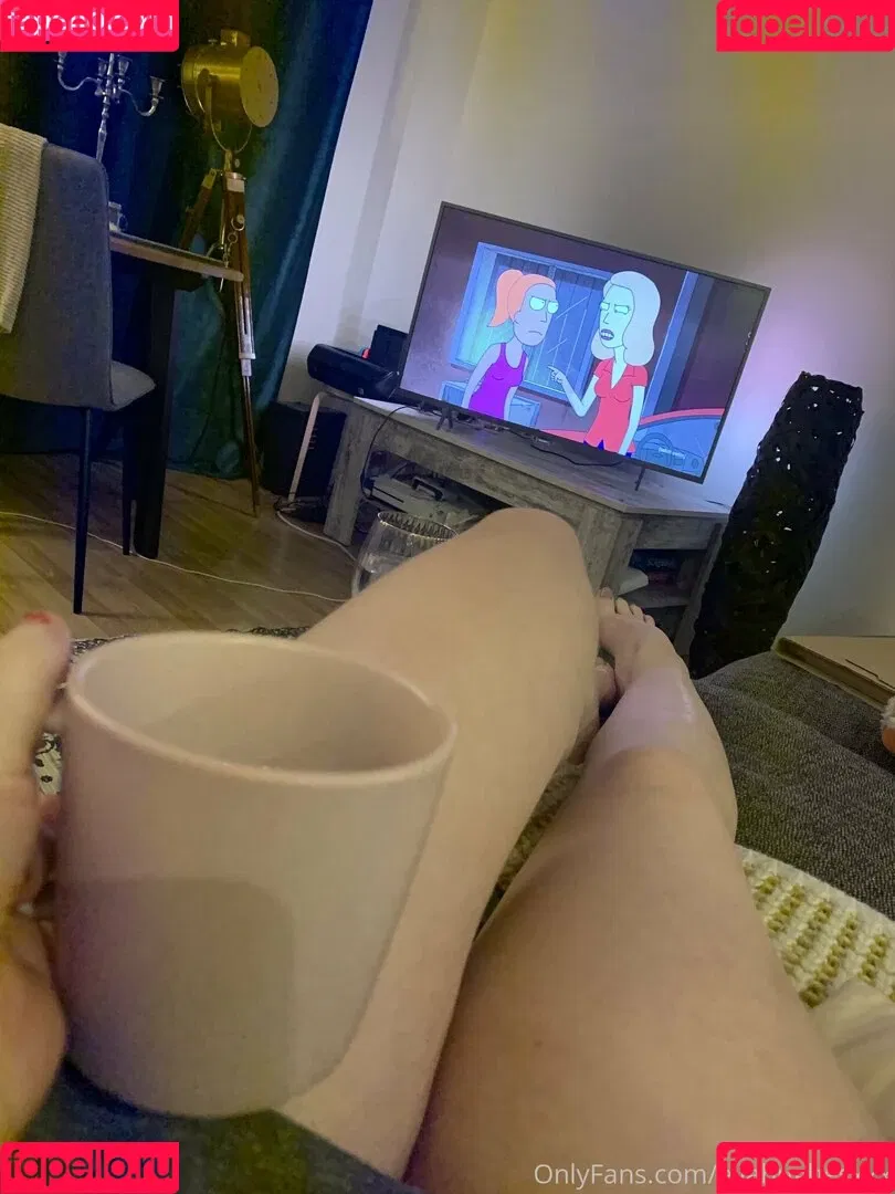 Ella Hughes Onlyfans Photo Gallery 