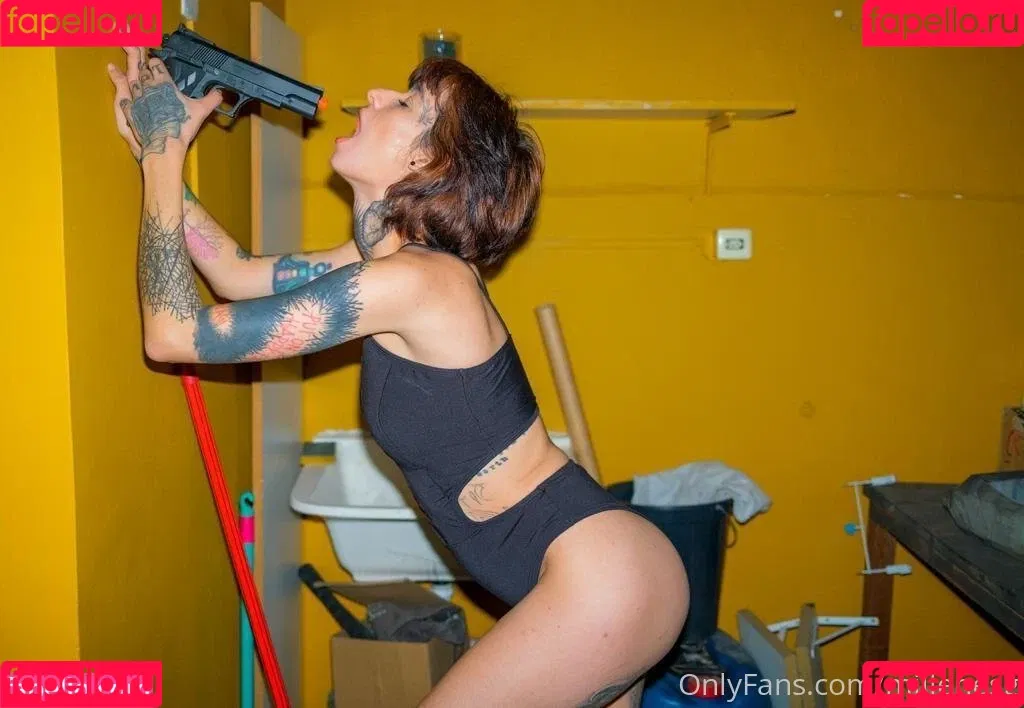 millenesg Onlyfans Photo Gallery 