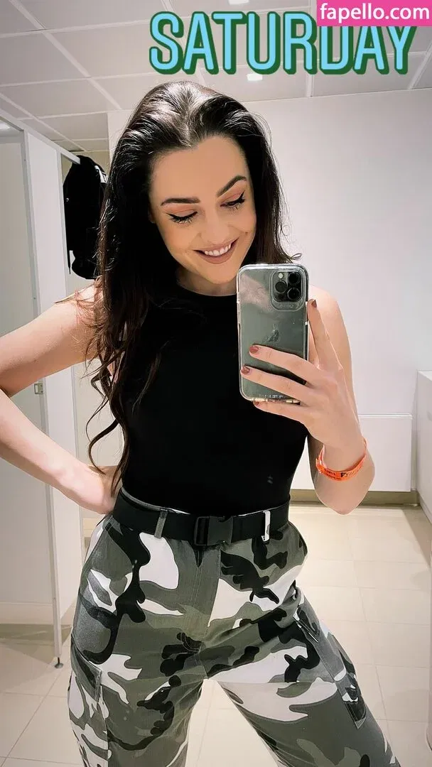 QueenB Onlyfans Photo Gallery 