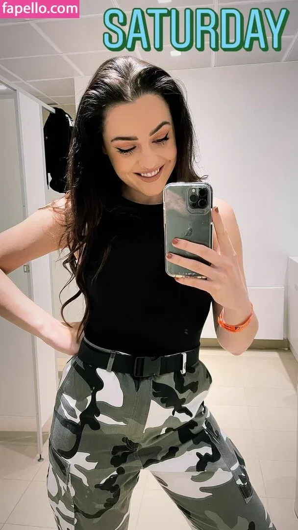 QueenB Onlyfans Photo Gallery 