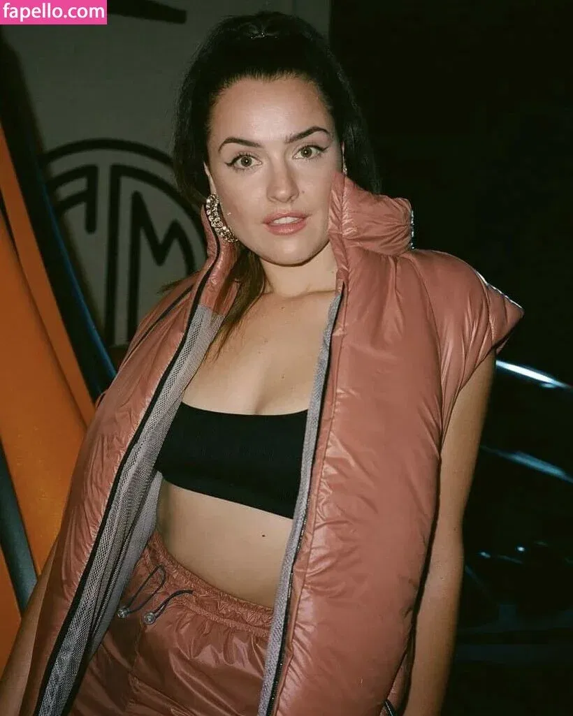 QueenB Onlyfans Photo Gallery 