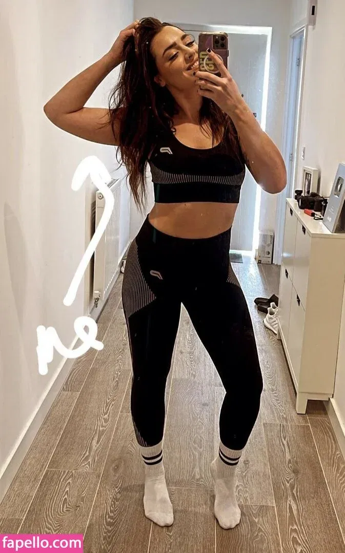 QueenB Onlyfans Photo Gallery 