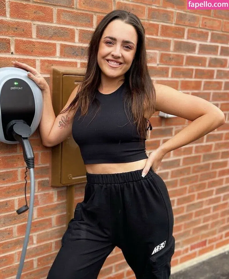 QueenB Onlyfans Photo Gallery 