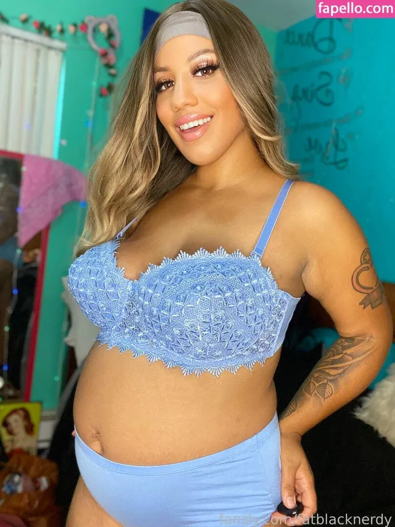 fatblacknerdy Onlyfans Photo Gallery 