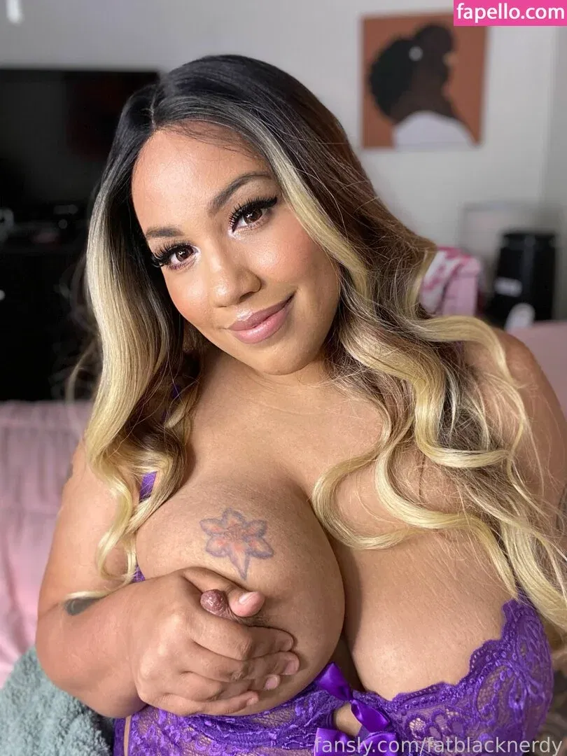 fatblacknerdy Onlyfans Photo Gallery 