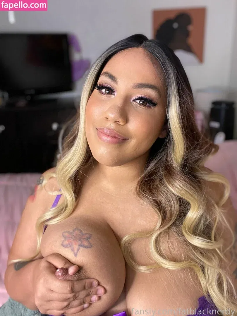 fatblacknerdy Onlyfans Photo Gallery 
