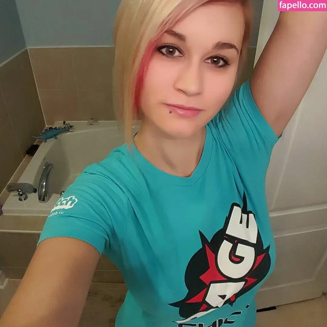 miss_anii Onlyfans Photo Gallery 