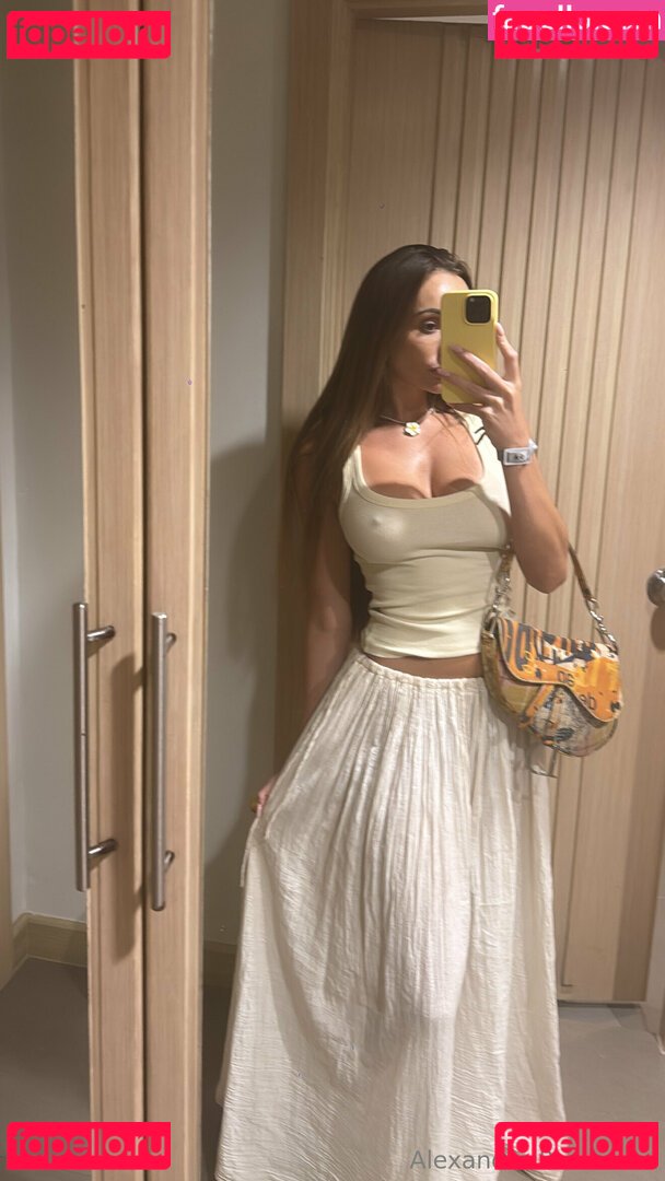 alexandrapembroke Nude Onlyfans Photo 3