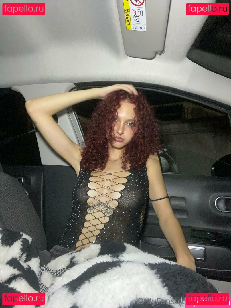 redariel Nude Onlyfans Photo 34