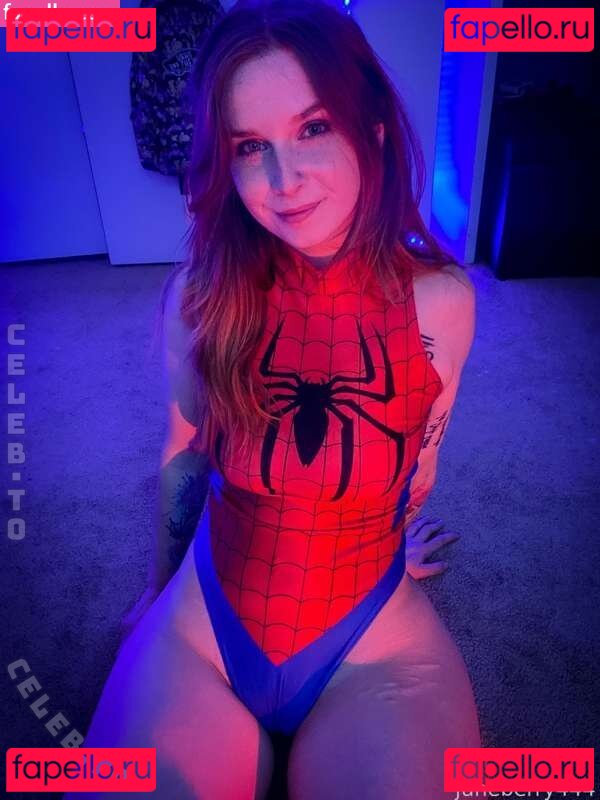 June berry Nude Onlyfans Photo 16