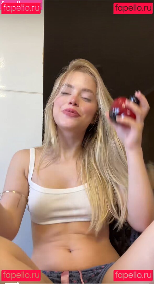 Duda Cardoso Nude Onlyfans Photo 12
